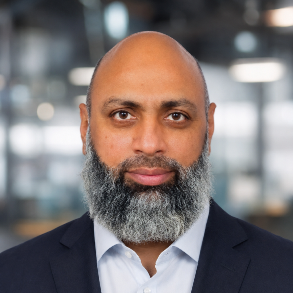 professional headshot 1254x1254